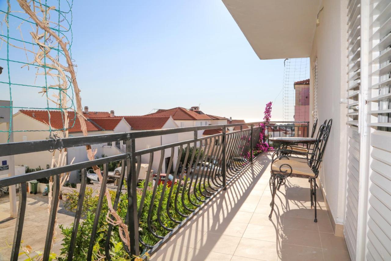 Apartments Butkovic Hvar Town Bagian luar foto