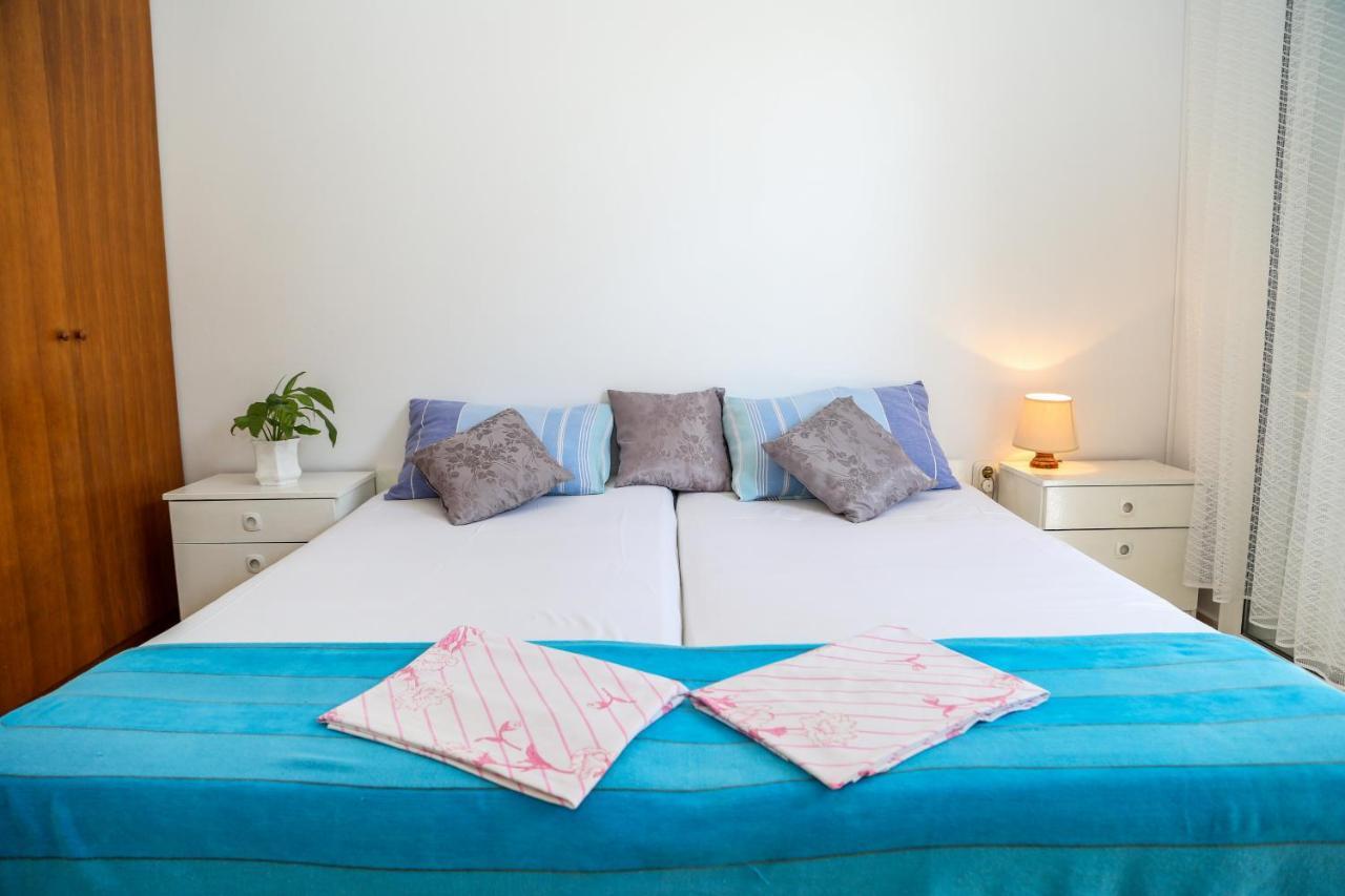 Apartments Butkovic Hvar Town Bagian luar foto