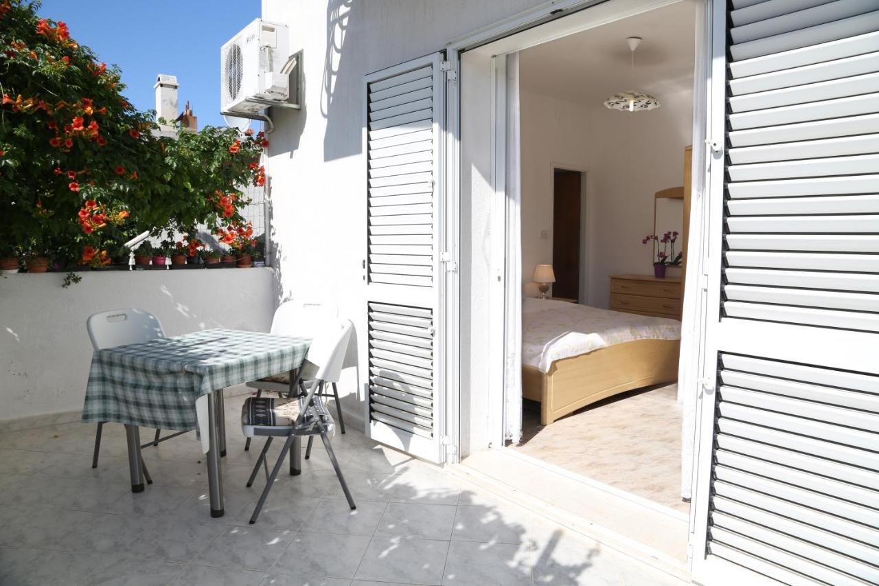 Apartments Butkovic Hvar Town Bagian luar foto