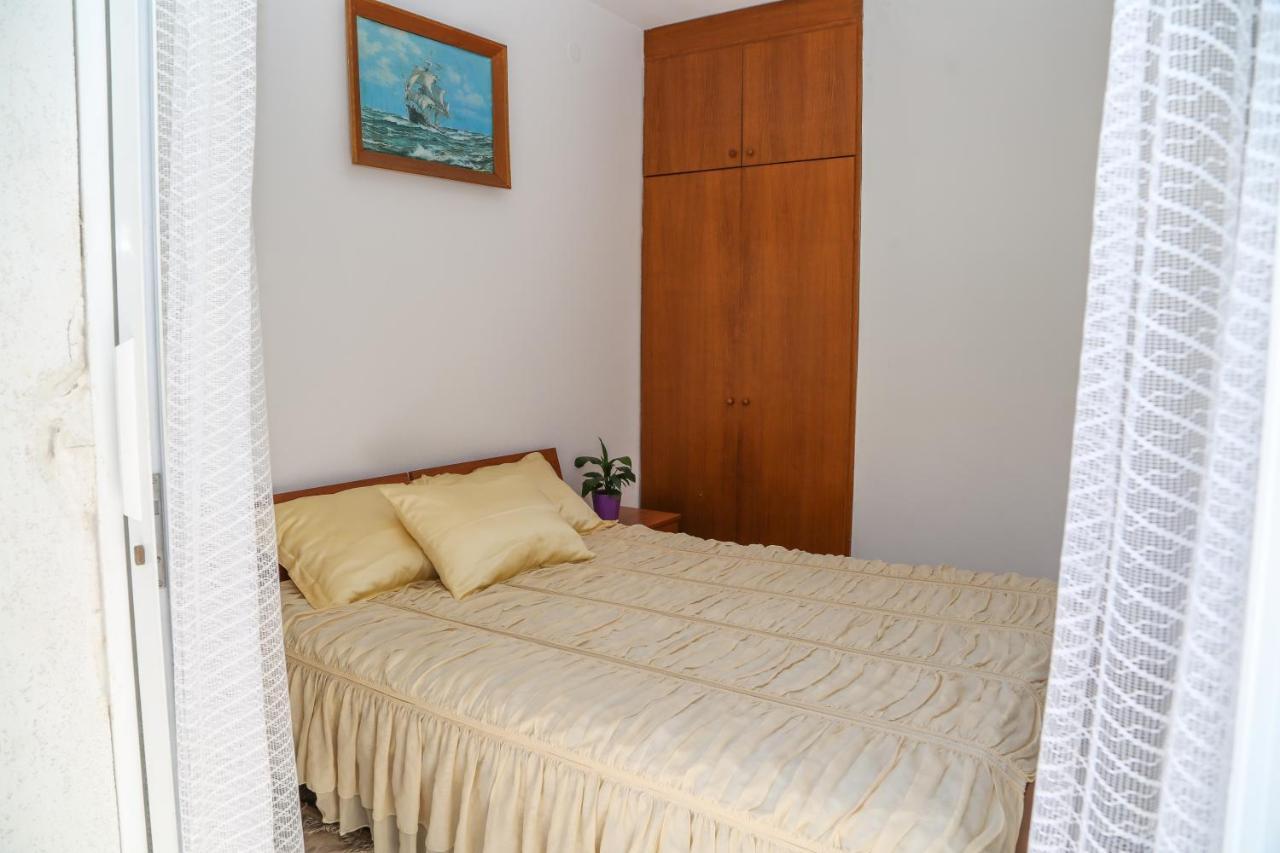 Apartments Butkovic Hvar Town Bagian luar foto