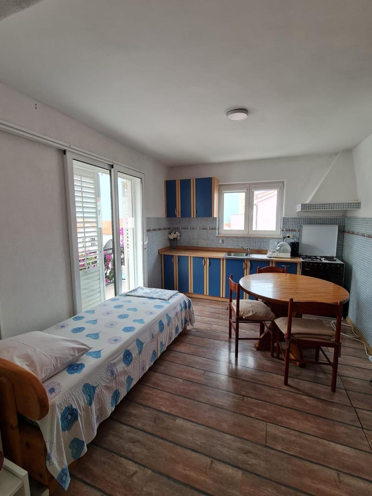 Apartments Butkovic Hvar Town Bagian luar foto