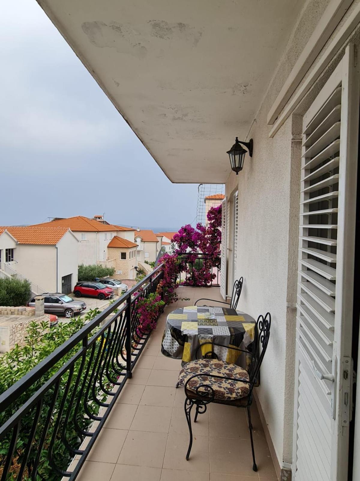 Apartments Butkovic Hvar Town Bagian luar foto