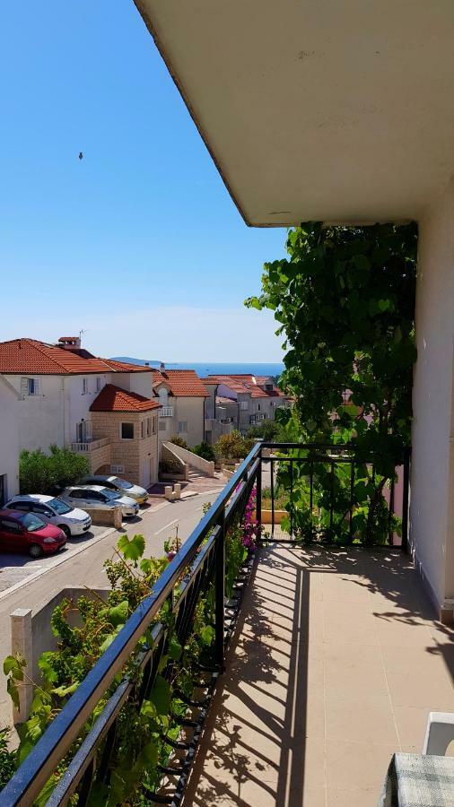 Apartments Butkovic Hvar Town Bagian luar foto