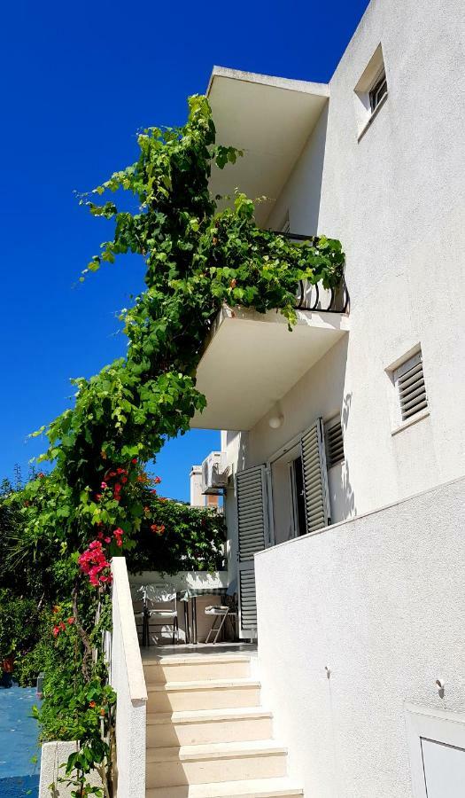 Apartments Butkovic Hvar Town Bagian luar foto